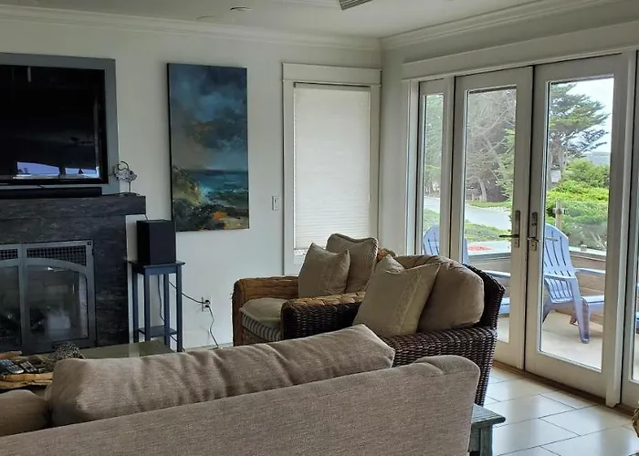 4812 Windsor Blvd. Seaclift Estates